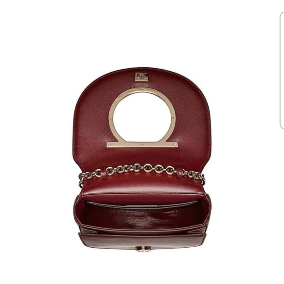 Brand new Ferragamo shoulder bag - Picture 3 of 3